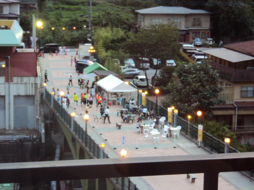 Hotel Kinugawa Onsen Sanraku à Nikkō Extérieur photo
