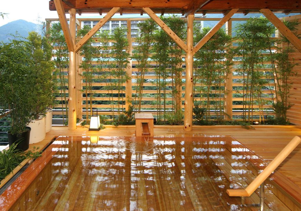 Hotel Kinugawa Onsen Sanraku à Nikkō Extérieur photo