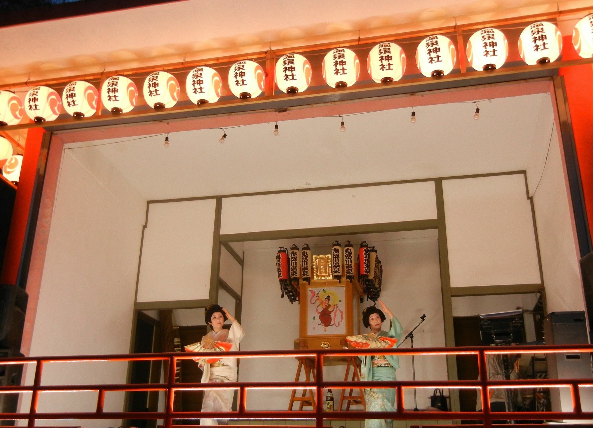 Hotel Kinugawa Onsen Sanraku à Nikkō Extérieur photo